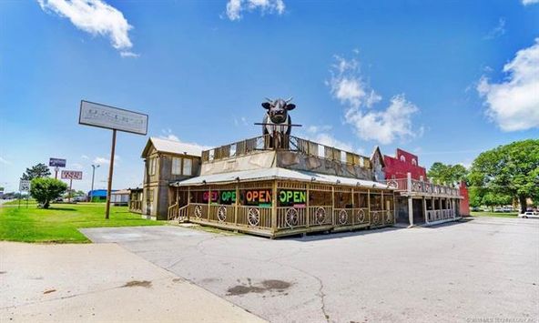 219 S 32nd St, Muskogee, OK 74401